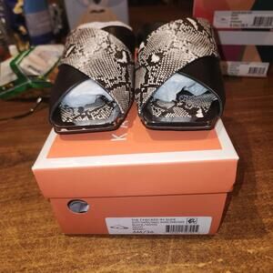 Katy Perry Womens Checked In Slide Snake Embossed, Womens Sz 6M NEW in Box